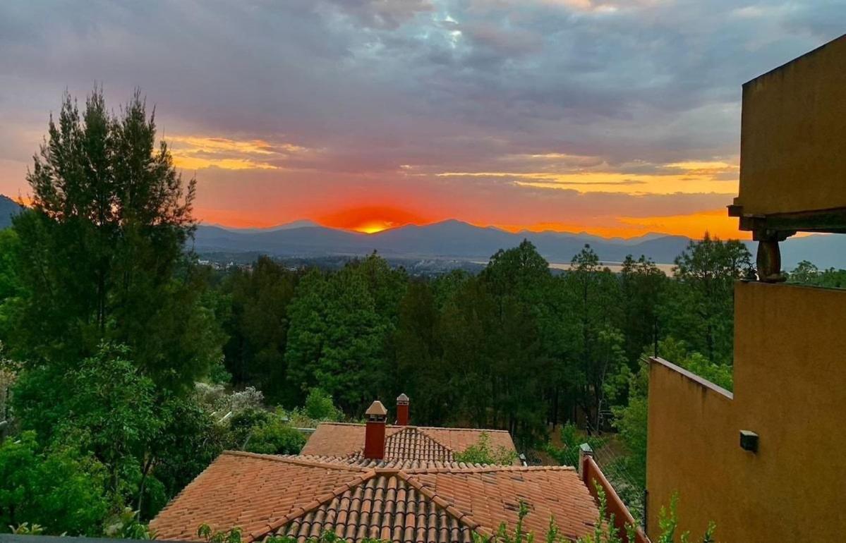 Brisas De Sol Hotel Pátzcuaro Buitenkant foto